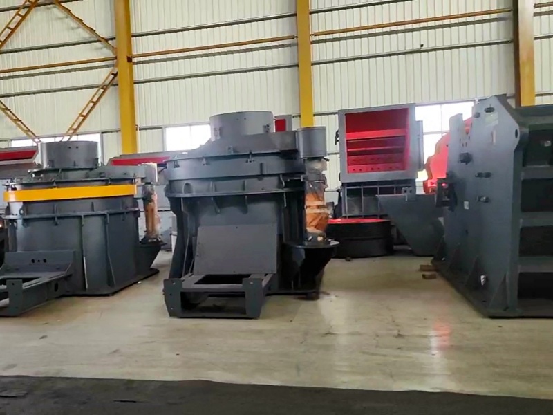 全方位解析如何选择合适的破碎机型号，提升工作效率